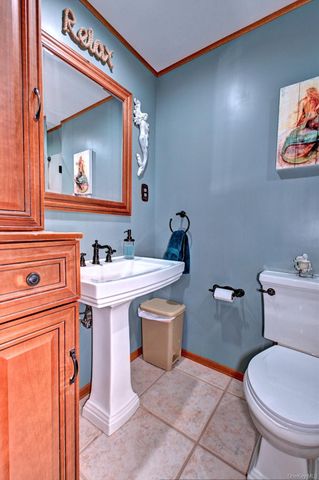 395 8th Street, Bohemia, NY 11716