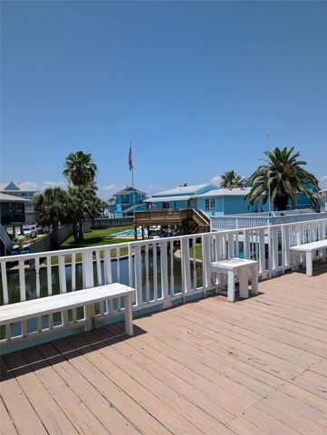 16528 Tortuga Way, Jamaica Beach, TX 77554