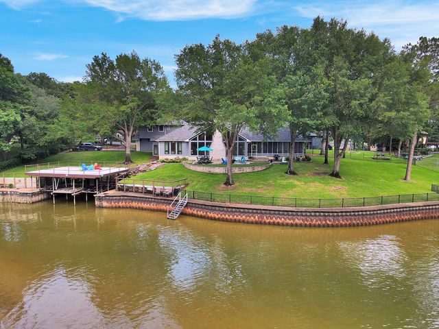 103 Glenn Road, Mabank, TX 75156