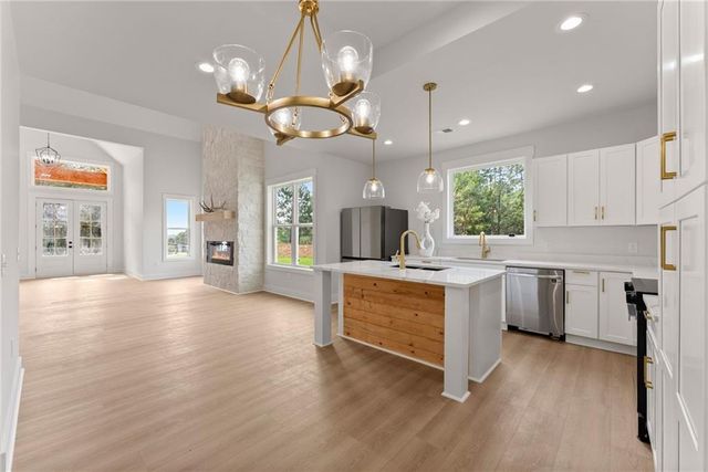 3115 Heritage Crossing Drive, Buford, GA 30519