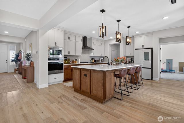 16811 NE 81st Street, Vancouver, WA 98682