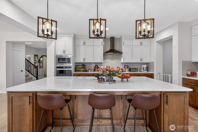 16811 NE 81st Street, Vancouver, WA 98682