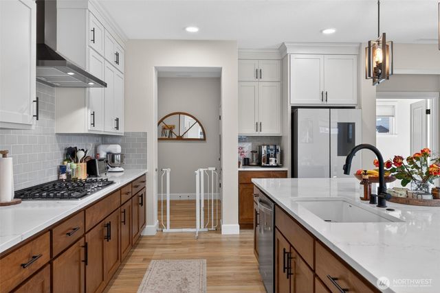 16811 NE 81st Street, Vancouver, WA 98682