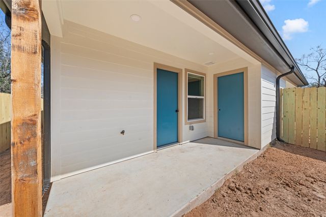 1510 N 7TH Street, Waco, TX 76707