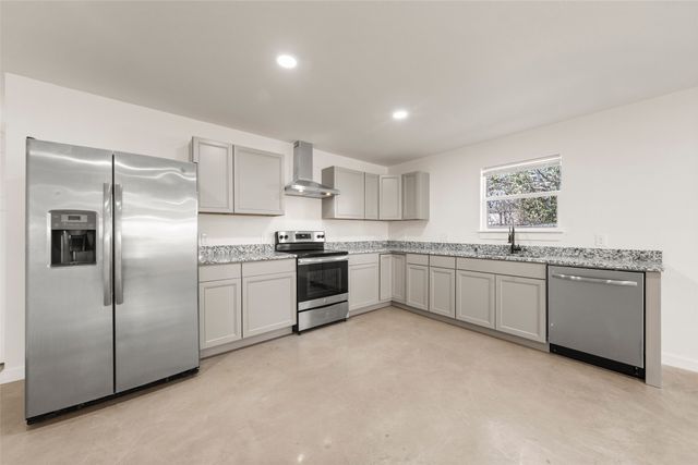 1510 N 7TH Street, Waco, TX 76707