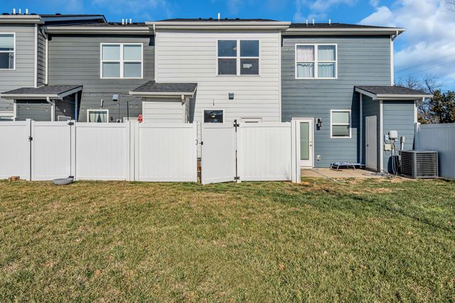 1248 Hope Village Way, Hermitage, TN 37076