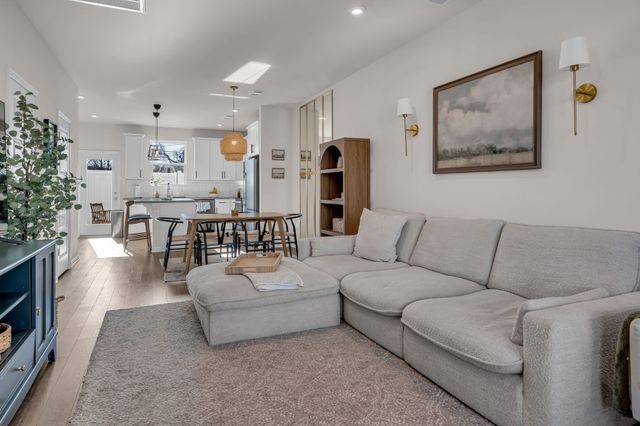 1248 Hope Village Way, Hermitage, TN 37076