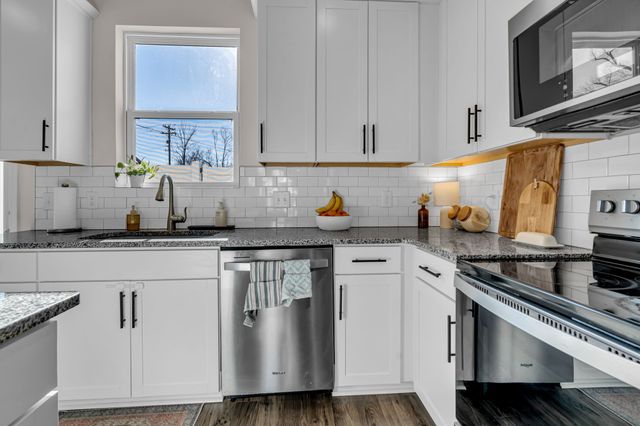 1248 Hope Village Way, Hermitage, TN 37076