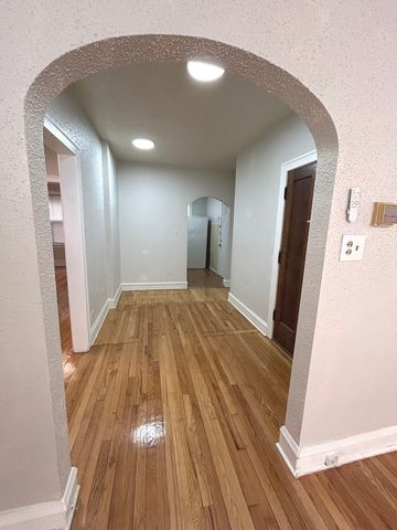 7655 S Yates Boulevard 2408-1, Chicago, IL 60649
