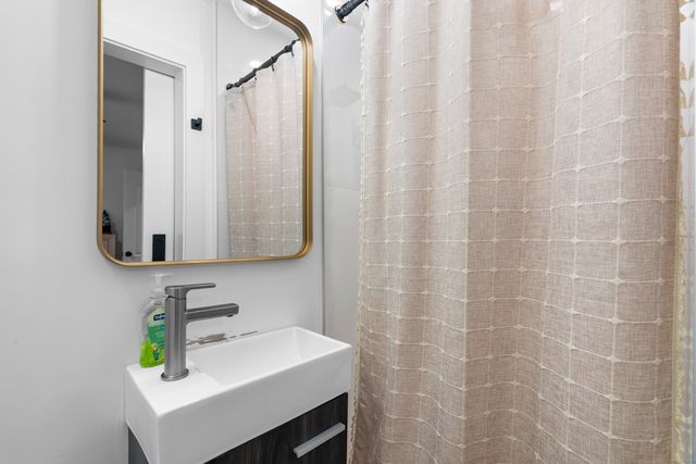 360 West Rutland Road, Milford, CT 06461