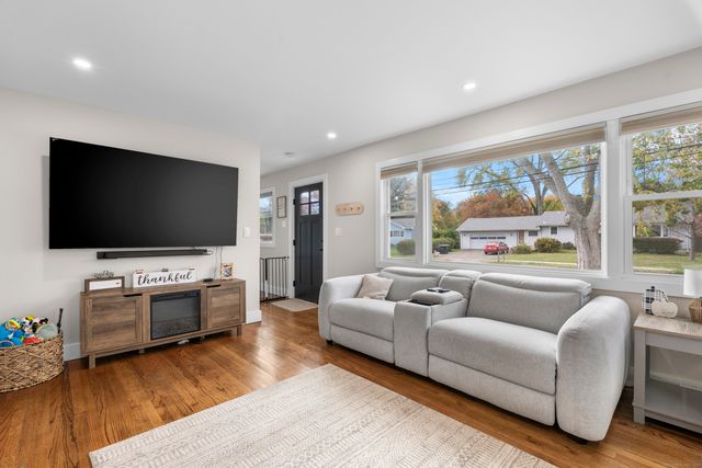 360 West Rutland Road, Milford, CT 06461