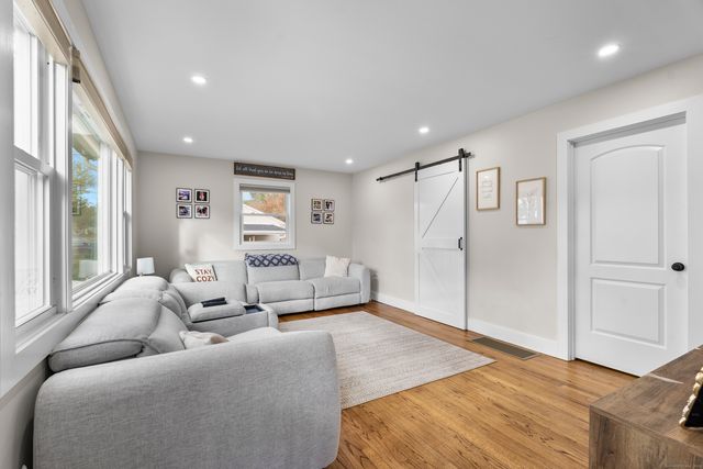 360 West Rutland Road, Milford, CT 06461