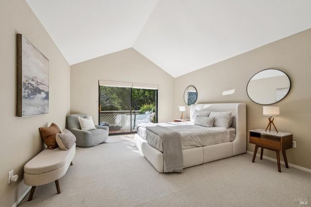 5 Creekside Dr, San Rafael, CA 94903