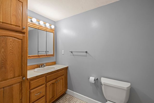 38 Roosevelt St, Braintree, MA 02184