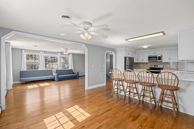 38 Roosevelt St, Braintree, MA 02184