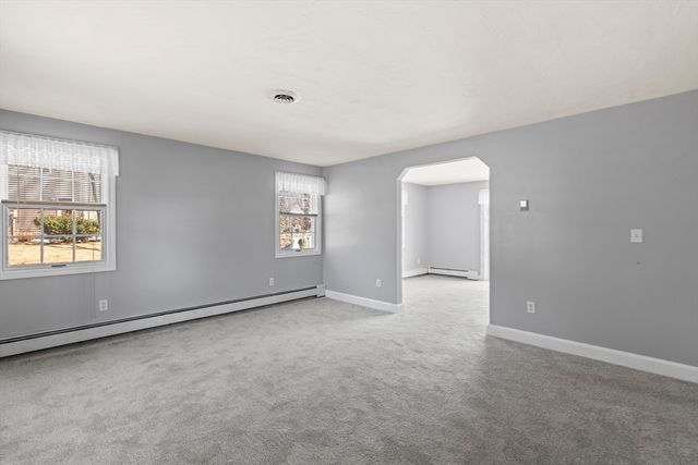 38 Roosevelt St, Braintree, MA 02184