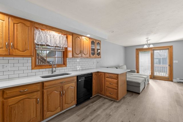 38 Roosevelt St, Braintree, MA 02184