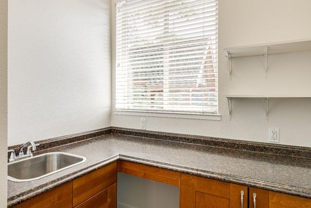 2213 Old Toll Rd, Placerville, CA 95667