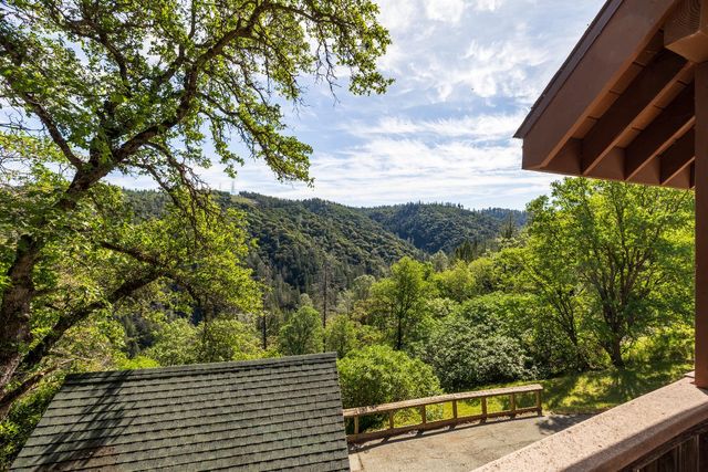 2213 Old Toll Rd, Placerville, CA 95667