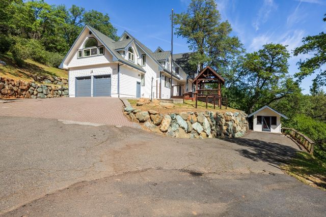 2213 Old Toll Rd, Placerville, CA 95667