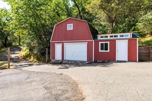 2213 Old Toll Rd, Placerville, CA 95667