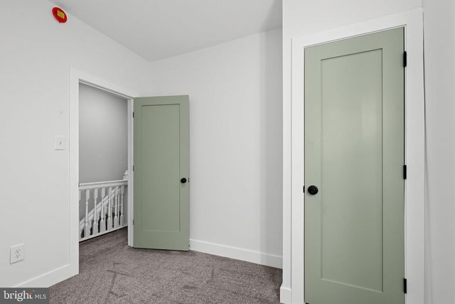 5847 N 12TH ST, Philadelphia, PA 19141
