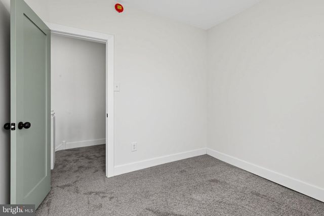 5847 N 12TH ST, Philadelphia, PA 19141