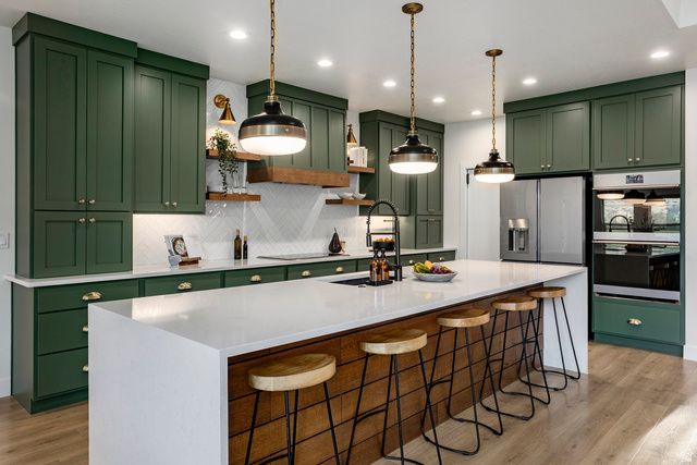 575 S 1450 W, Farmington, UT 84025