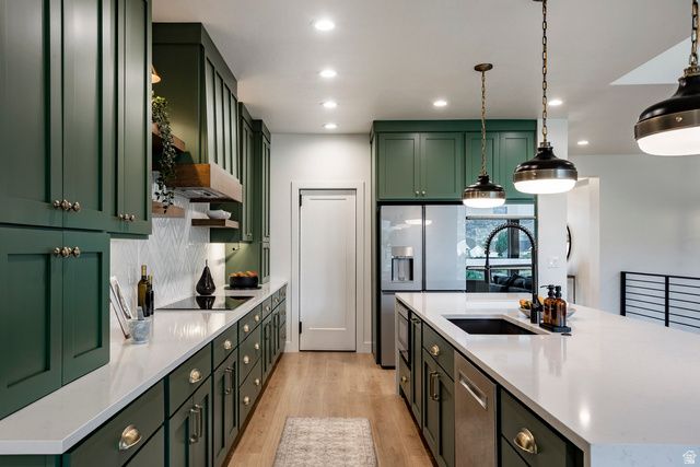 575 S 1450 W, Farmington, UT 84025