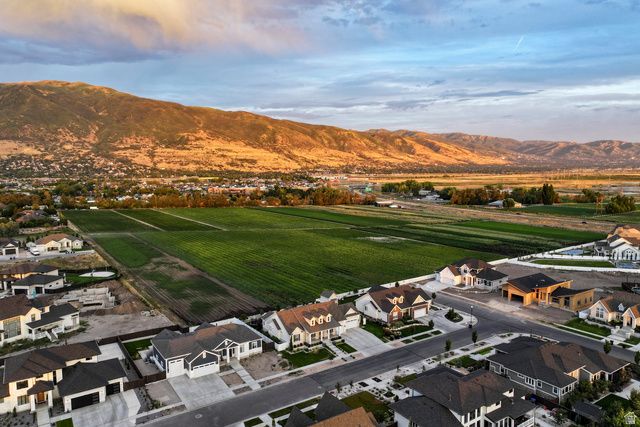 575 S 1450 W, Farmington, UT 84025