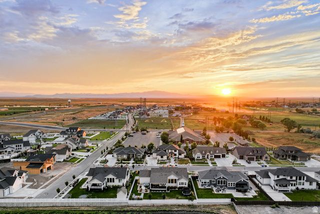 575 S 1450 W, Farmington, UT 84025