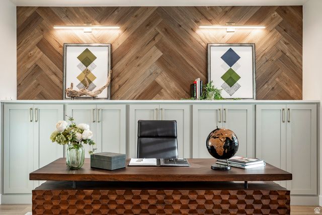 575 S 1450 W, Farmington, UT 84025