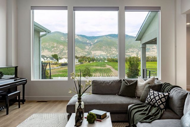 575 S 1450 W, Farmington, UT 84025