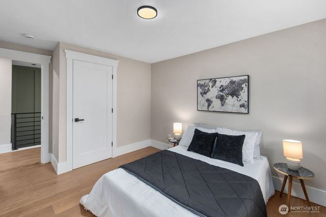 2734 Sunset Drive W, University Place, WA 98466