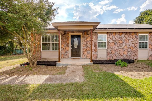 3605 Sorrel Court, Alvarado, TX 76009