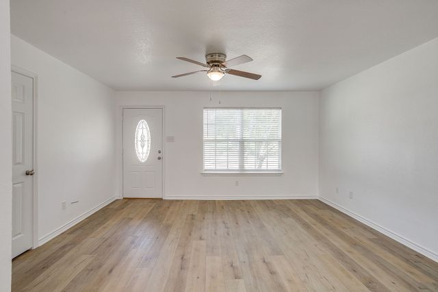 3605 Sorrel Court, Alvarado, TX 76009