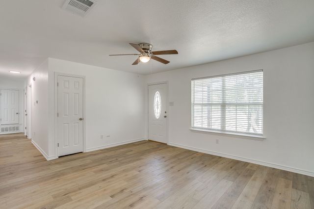 3605 Sorrel Court, Alvarado, TX 76009