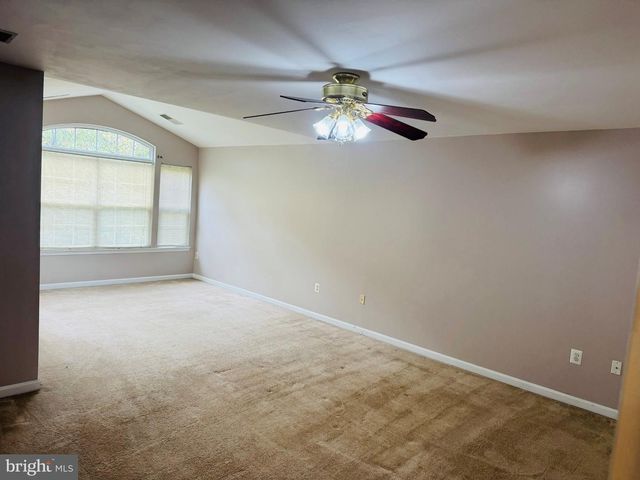 8643 ADRIENNE PL, Manassas, VA 20110