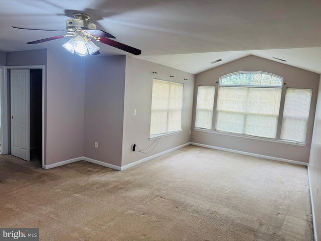 8643 ADRIENNE PL, Manassas, VA 20110