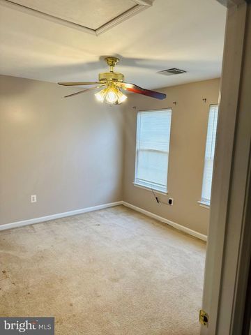 8643 ADRIENNE PL, Manassas, VA 20110