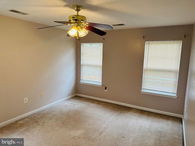 8643 ADRIENNE PL, Manassas, VA 20110
