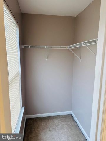 8643 ADRIENNE PL, Manassas, VA 20110