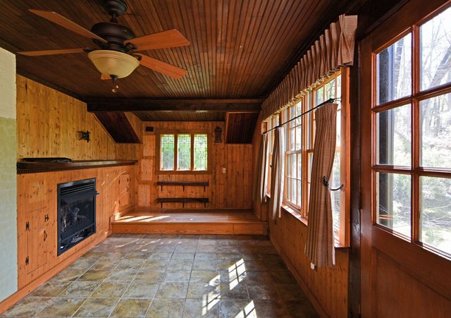 580 Old Mill ROAD, Fox Chapel, PA 15238