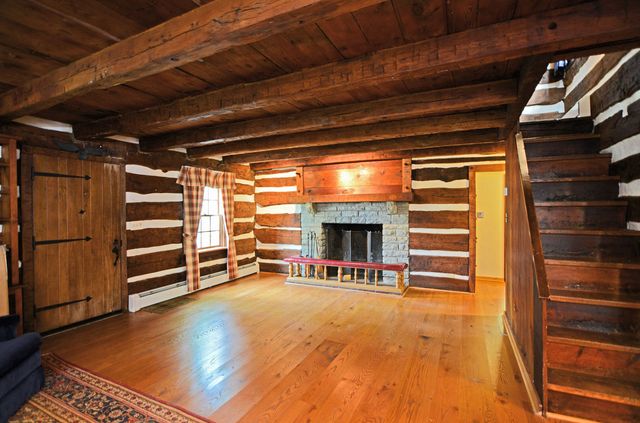 580 Old Mill ROAD, Fox Chapel, PA 15238