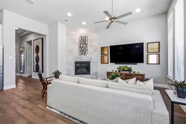 5204 BRADFORD GREEN Trail, Flower Mound, TX 75028