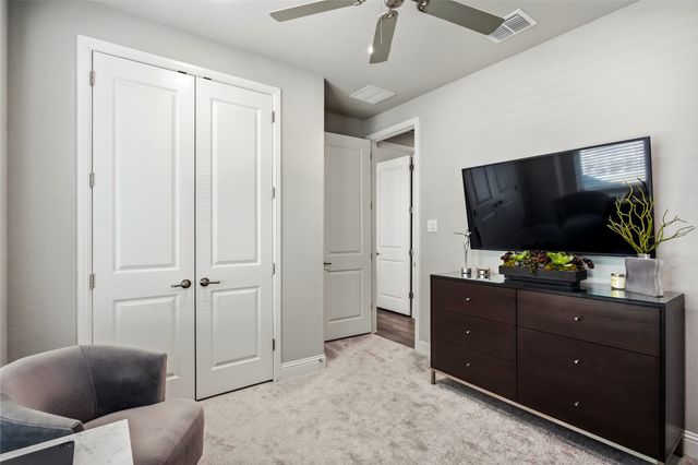 5204 BRADFORD GREEN Trail, Flower Mound, TX 75028