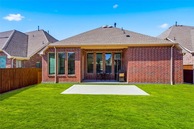 5204 BRADFORD GREEN Trail, Flower Mound, TX 75028