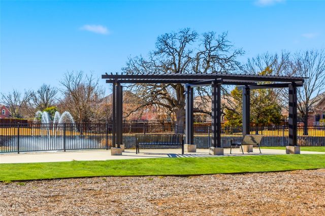 5204 BRADFORD GREEN Trail, Flower Mound, TX 75028