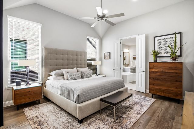 5204 BRADFORD GREEN Trail, Flower Mound, TX 75028