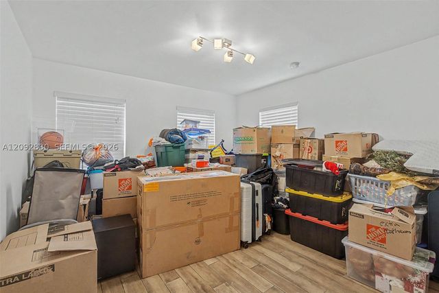 5910 SW 62nd Ter 0, South Miami, FL 33143